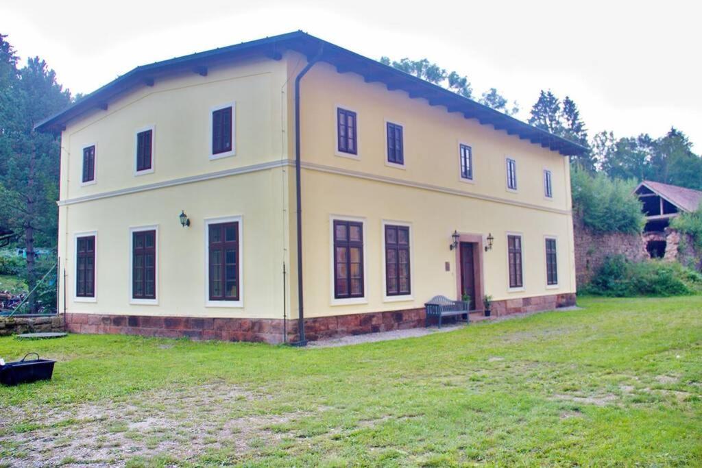 Penzion Pivovar - Jedinecne Ubytovani V Arealu Byvaleho Pivovaru Villa Rudník Dış mekan fotoğraf